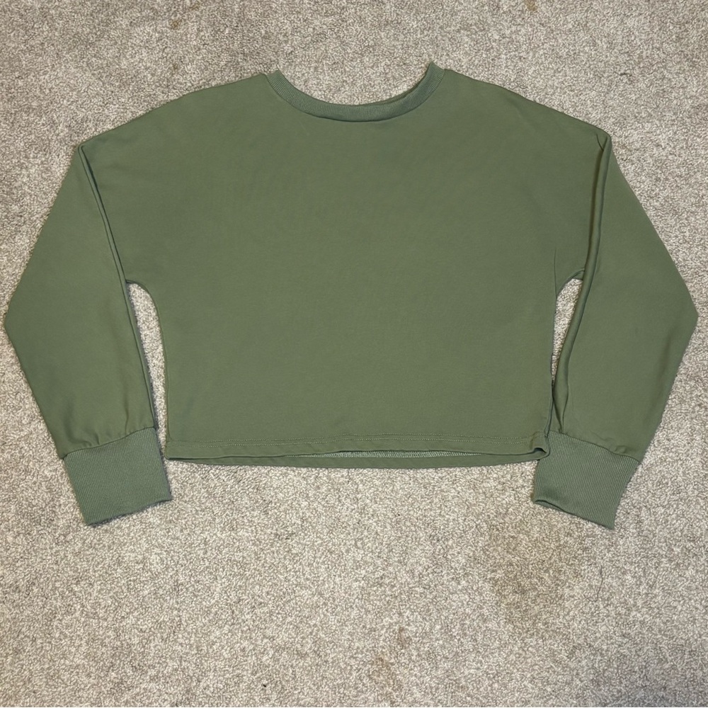 Zesica Cropped Long Sleeve Top M Green